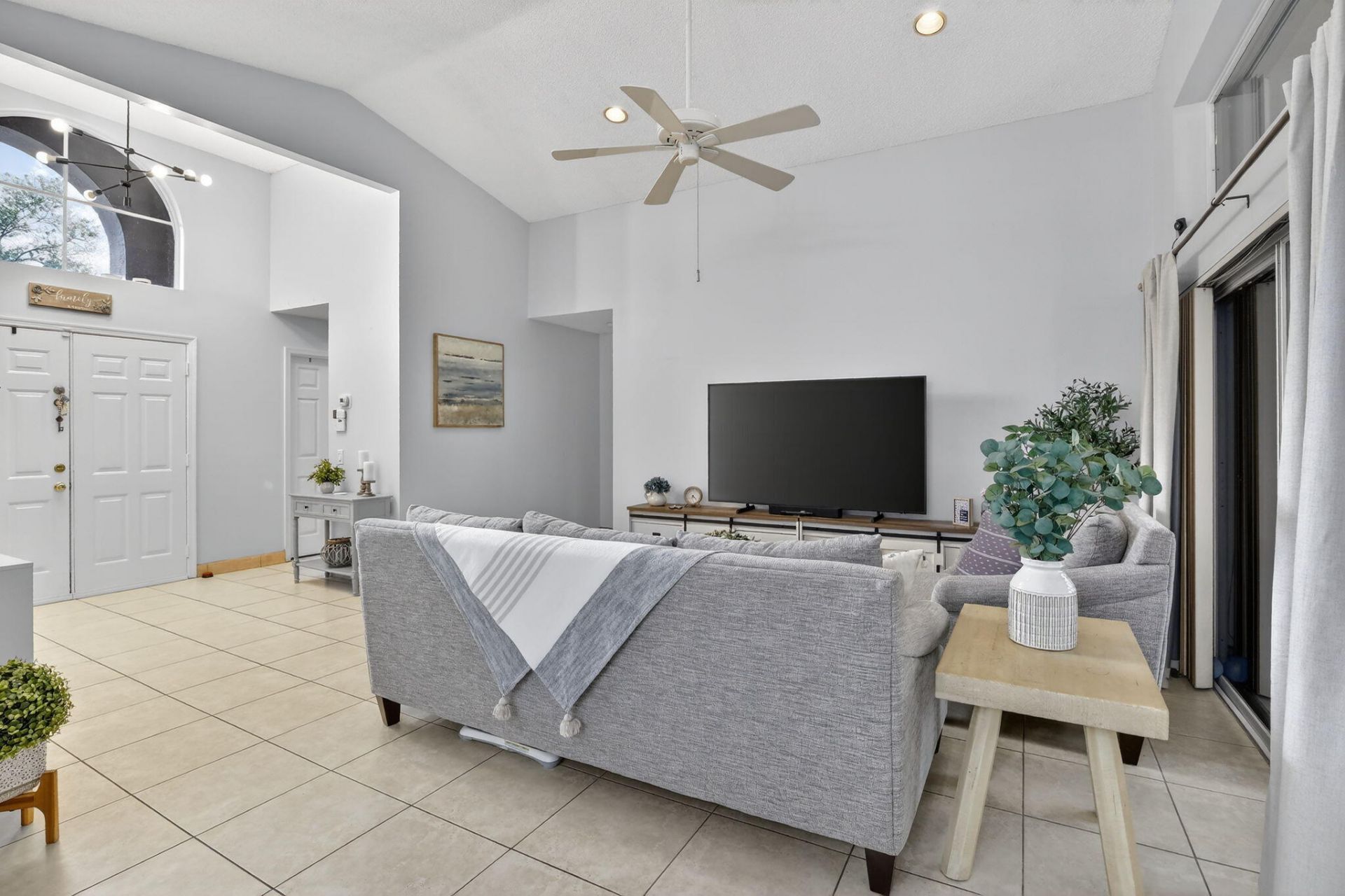 495 Carrington Lane, Weston, FL 33326 Photo