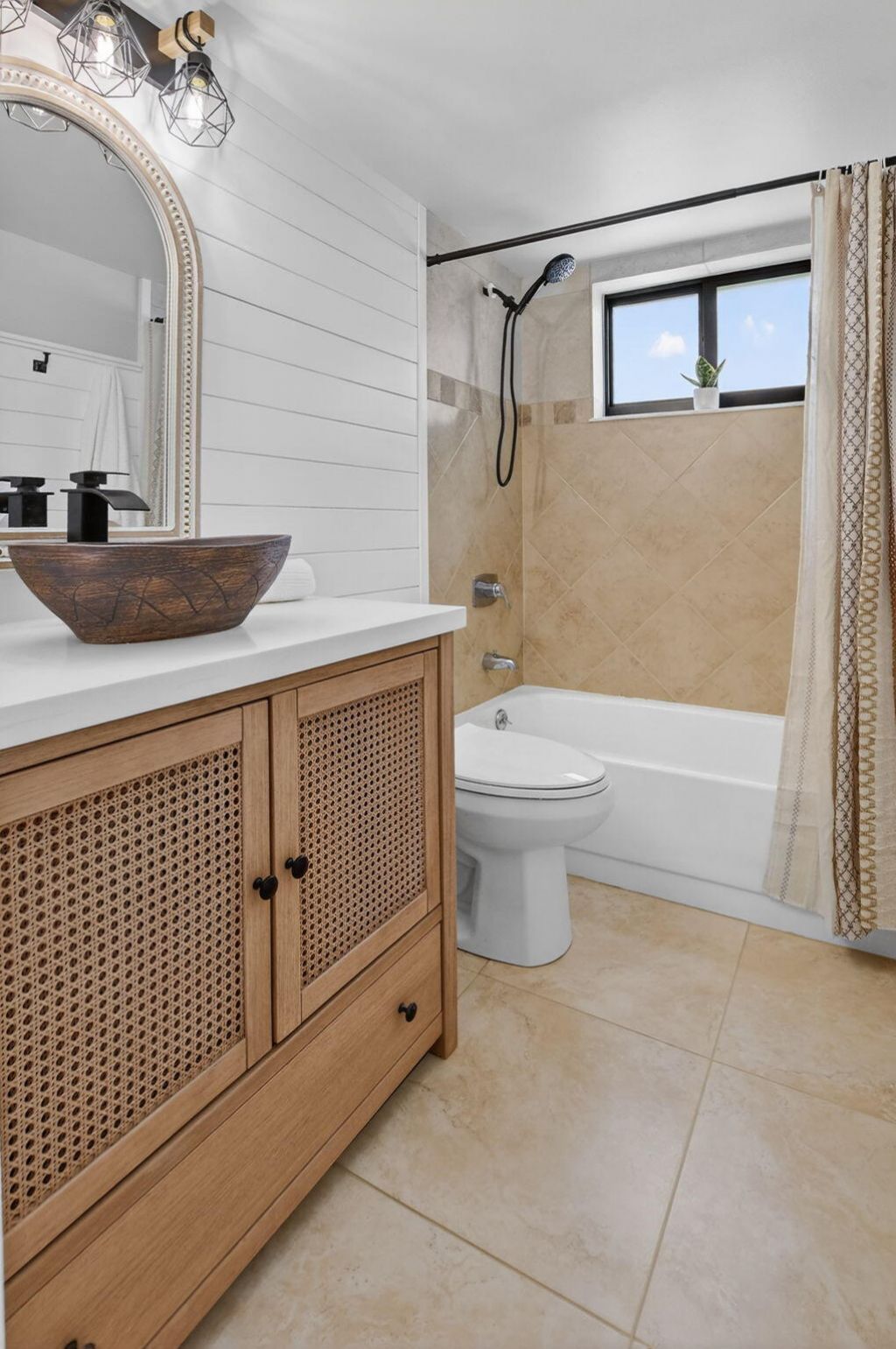 918 SW 9th Street Circle, Unit 105, Boca Raton, FL 33486 Photo