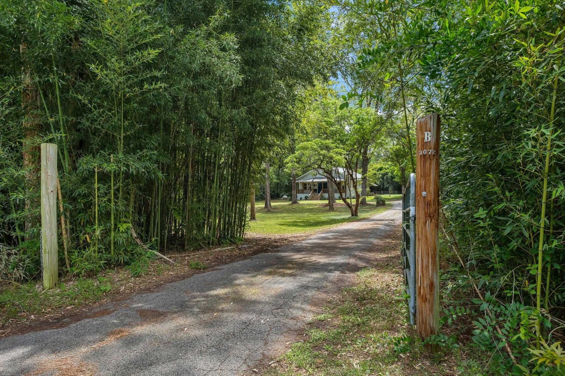 3072 Shady Rest Road , Havana, FL 32333 Photo