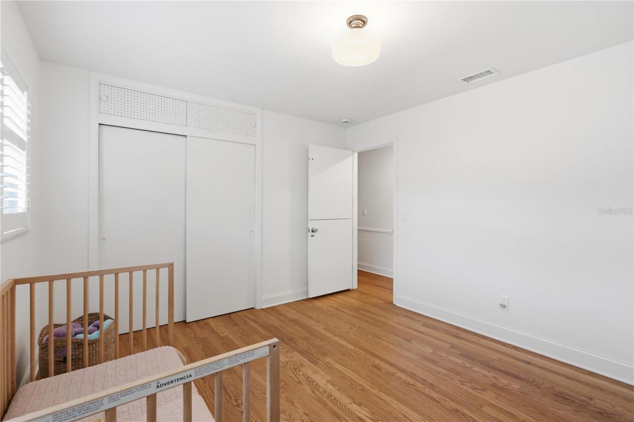 1884 Oakdale Lane N, Clearwater, FL 33764 Photo