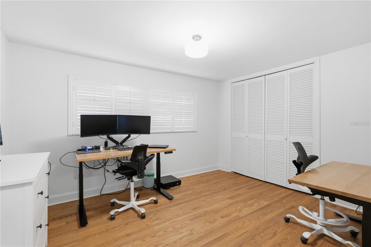 1884 Oakdale Lane N, Clearwater, FL 33764 Photo