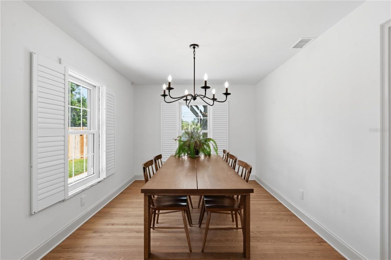 1884 Oakdale Lane N, Clearwater, FL 33764 Photo