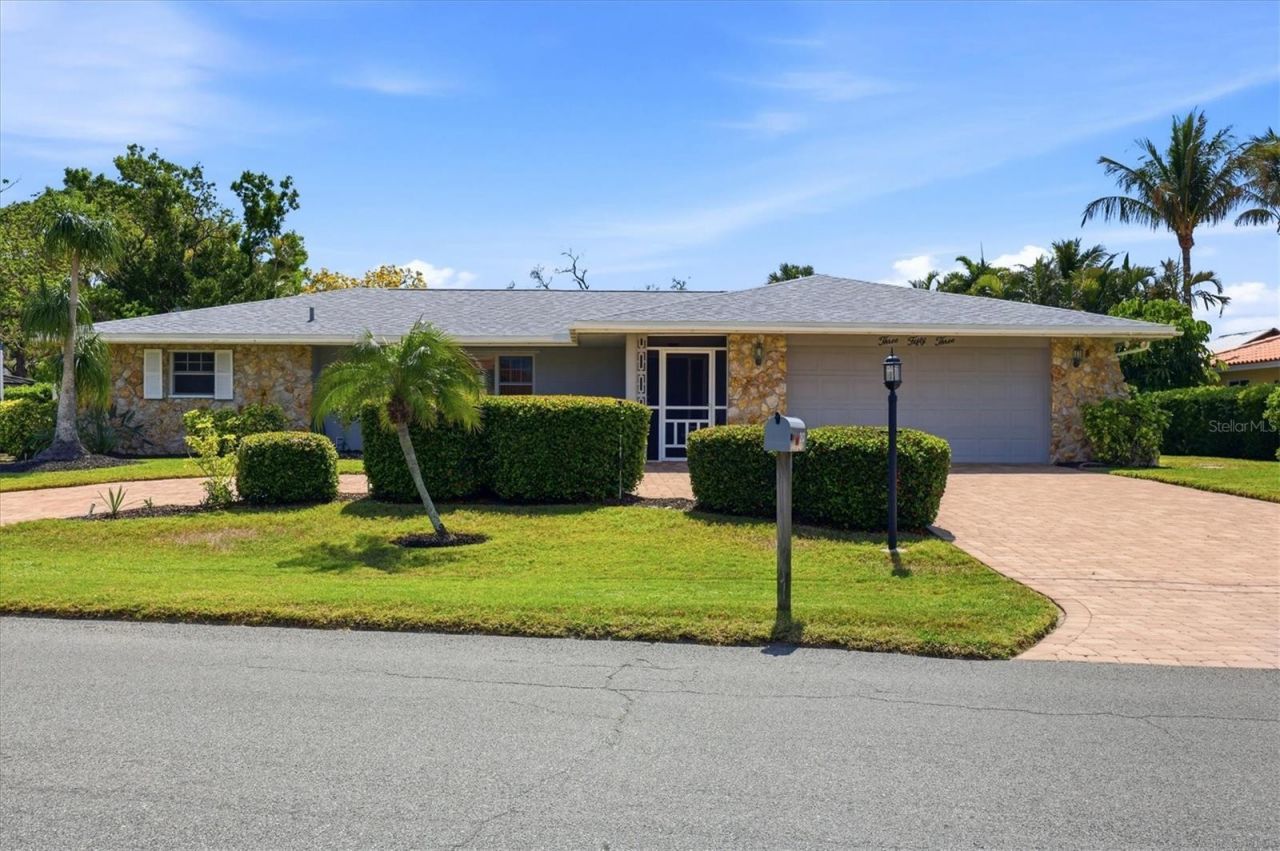 353 S Shore Drive, Osprey, FL 34229 Photo