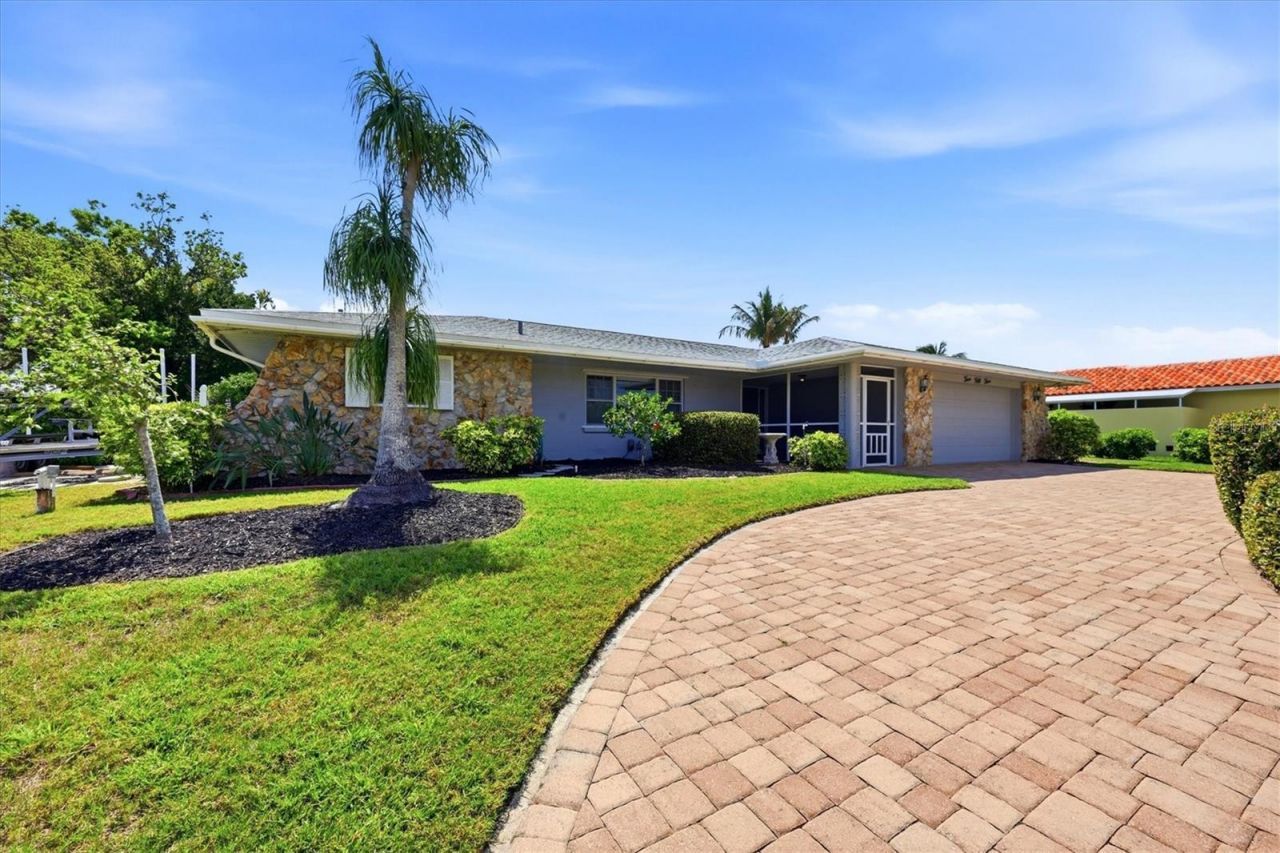 353 S Shore Drive, Osprey, FL 34229 Photo