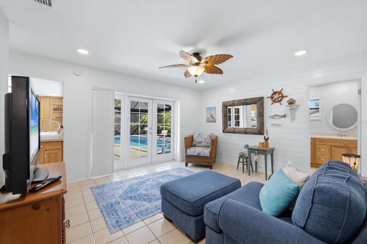 353 S Shore Drive, Osprey, FL 34229 Photo