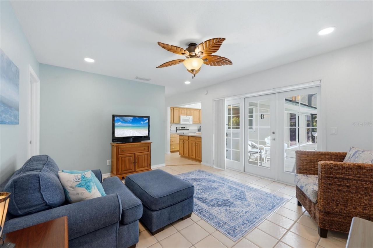 353 S Shore Drive, Osprey, FL 34229 Photo
