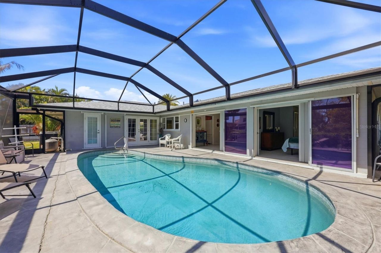 353 S Shore Drive, Osprey, FL 34229 Photo