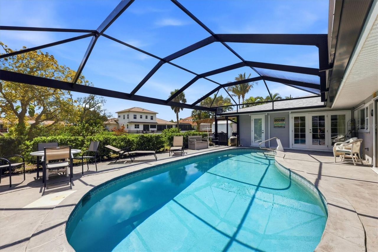 353 S Shore Drive, Osprey, FL 34229 Photo