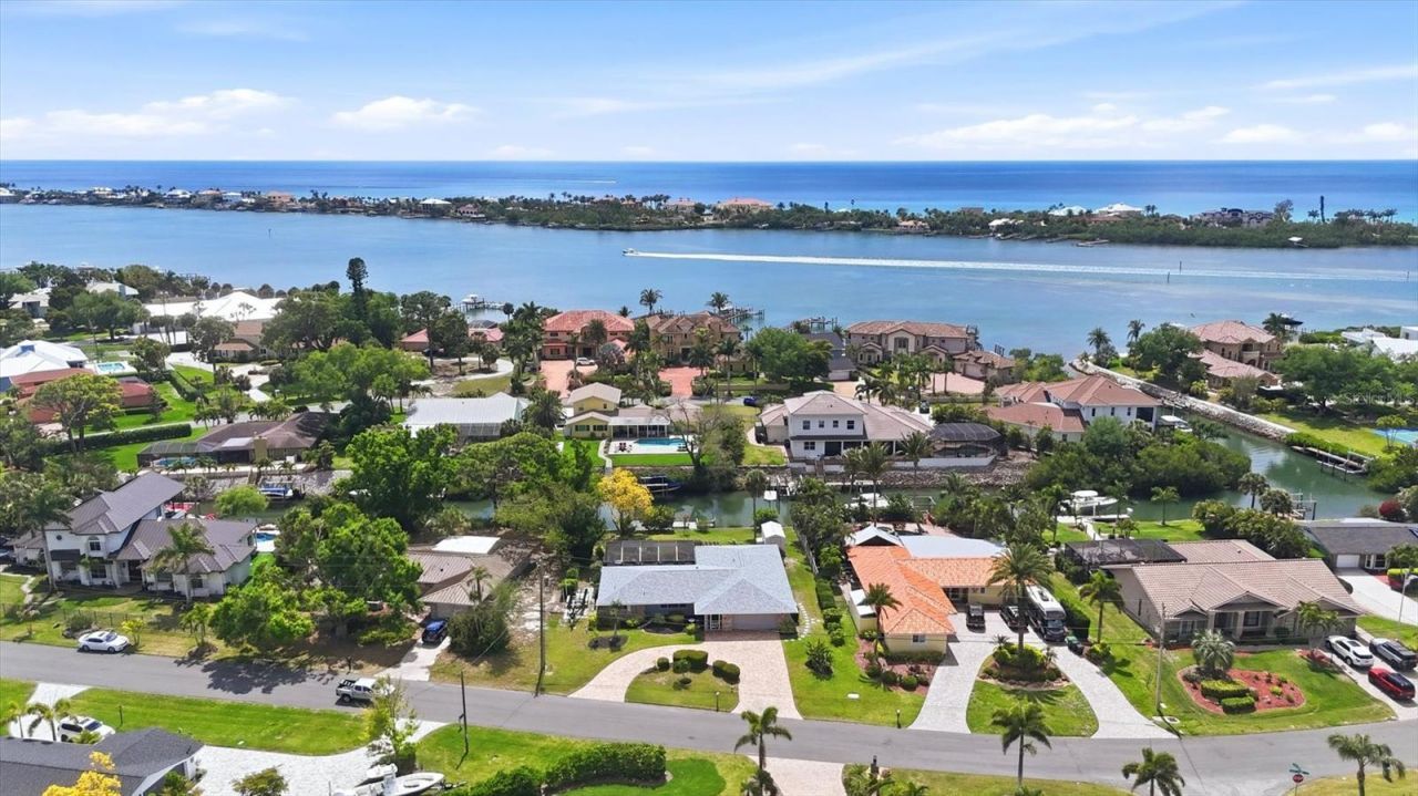 353 S Shore Drive, Osprey, FL 34229 Photo