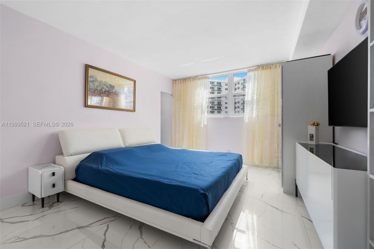 3000 S Ocean Dr, Unit 606, Hollywood, FL 33019 Photo