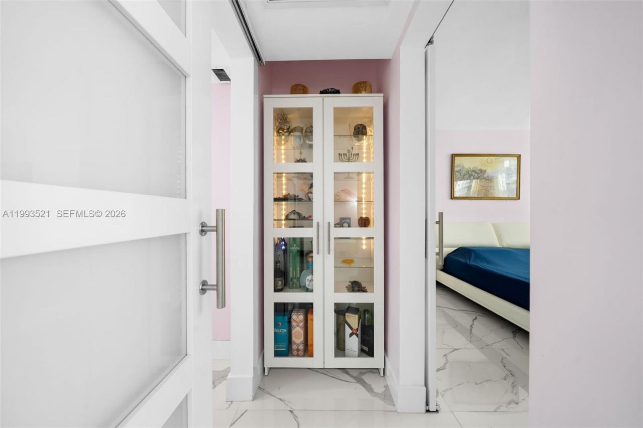 3000 S Ocean Dr, Unit 606, Hollywood, FL 33019 Photo