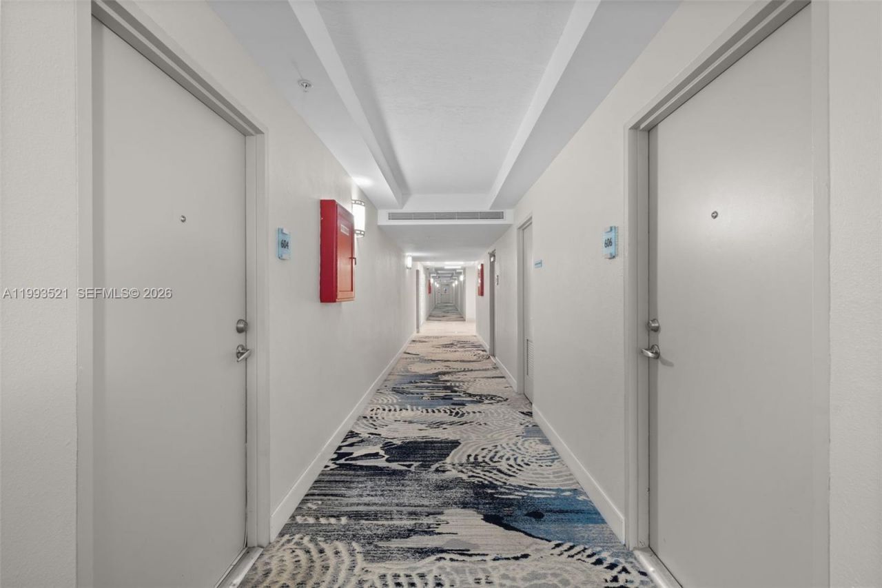 3000 S Ocean Dr, Unit 606, Hollywood, FL 33019 Photo