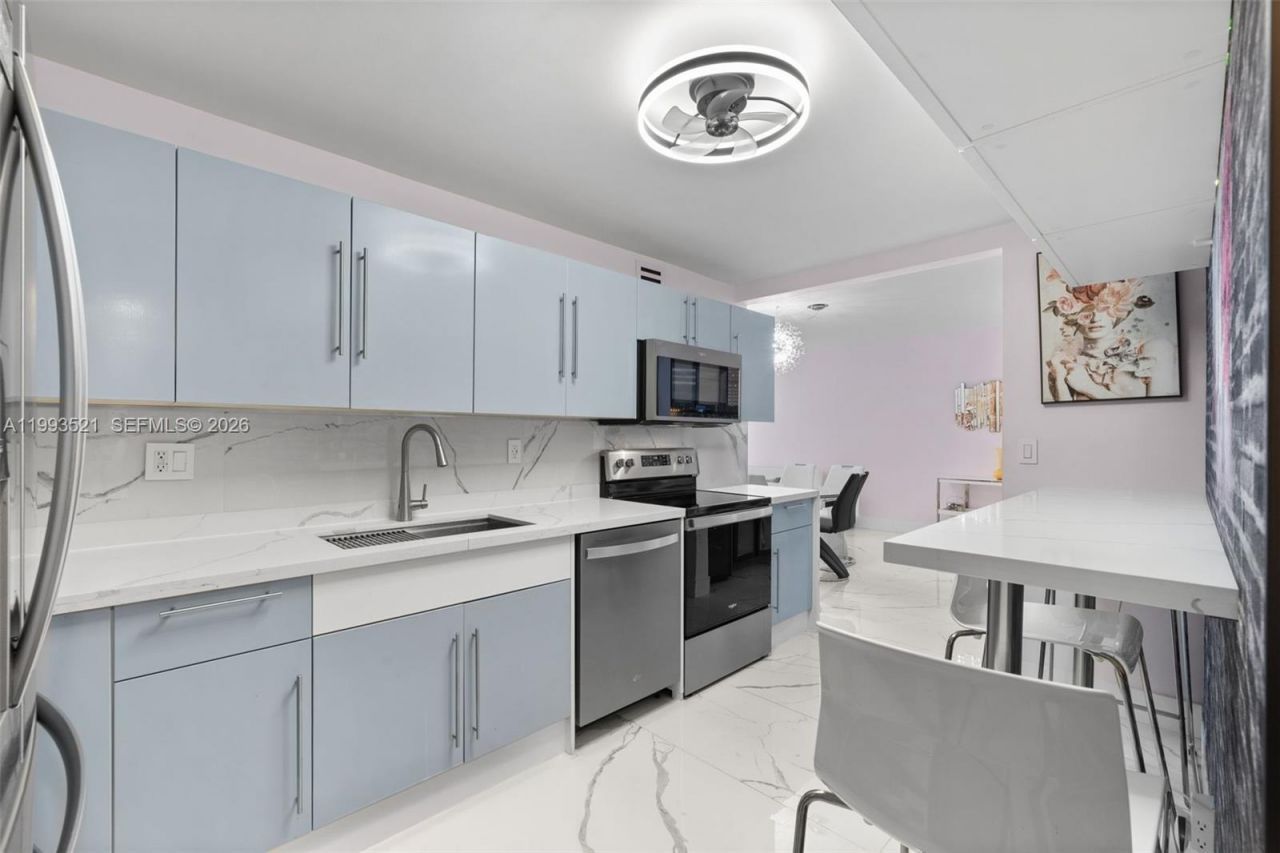 3000 S Ocean Dr, Unit 606, Hollywood, FL 33019 Photo