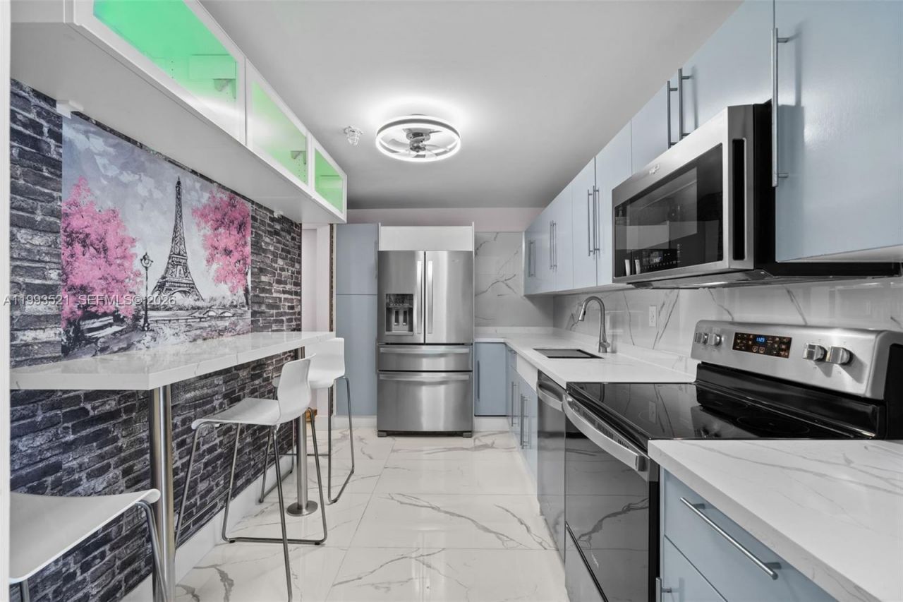 3000 S Ocean Dr, Unit 606, Hollywood, FL 33019 Photo