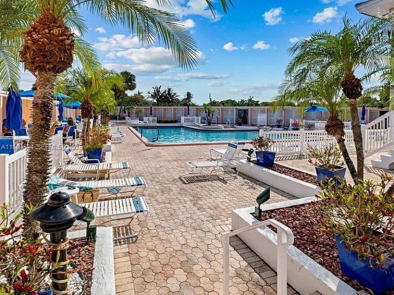 2270 NE 68th St, Unit 1901, Fort Lauderdale, FL 33308 Photo