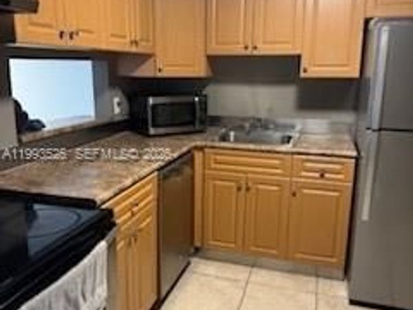 4800 NW 79th Ave, Unit 207, Doral, FL 33166