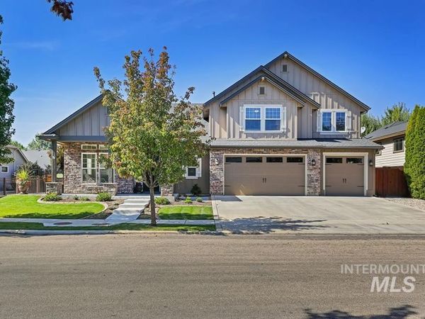 5893 N Senita Hills Ave, Meridian, ID 83646
