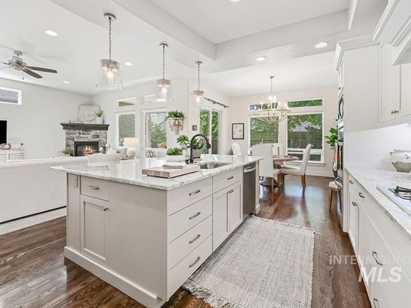 5893 N Senita Hills Ave, Meridian, ID 83646