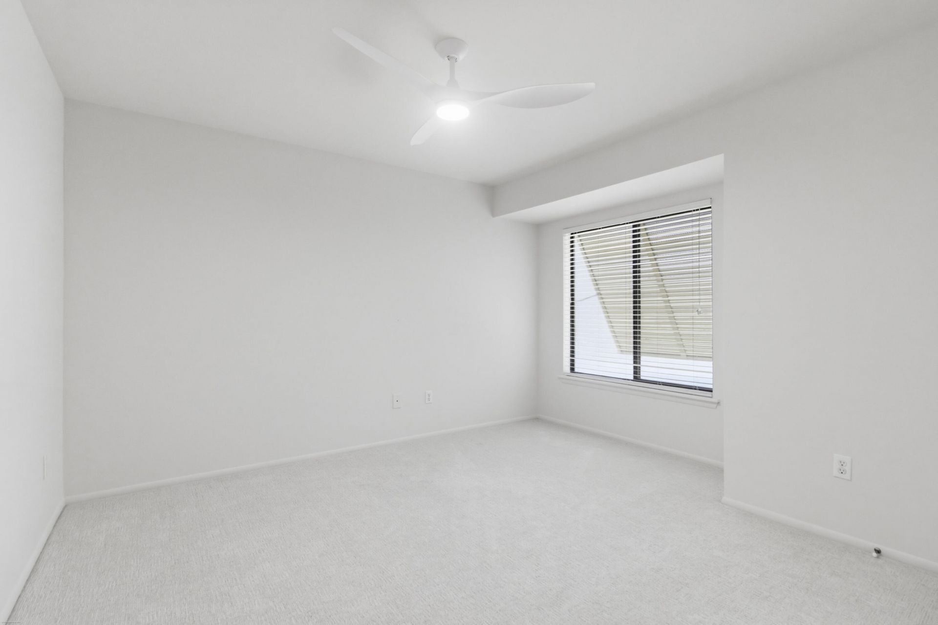 1481 Center Street Photo 27