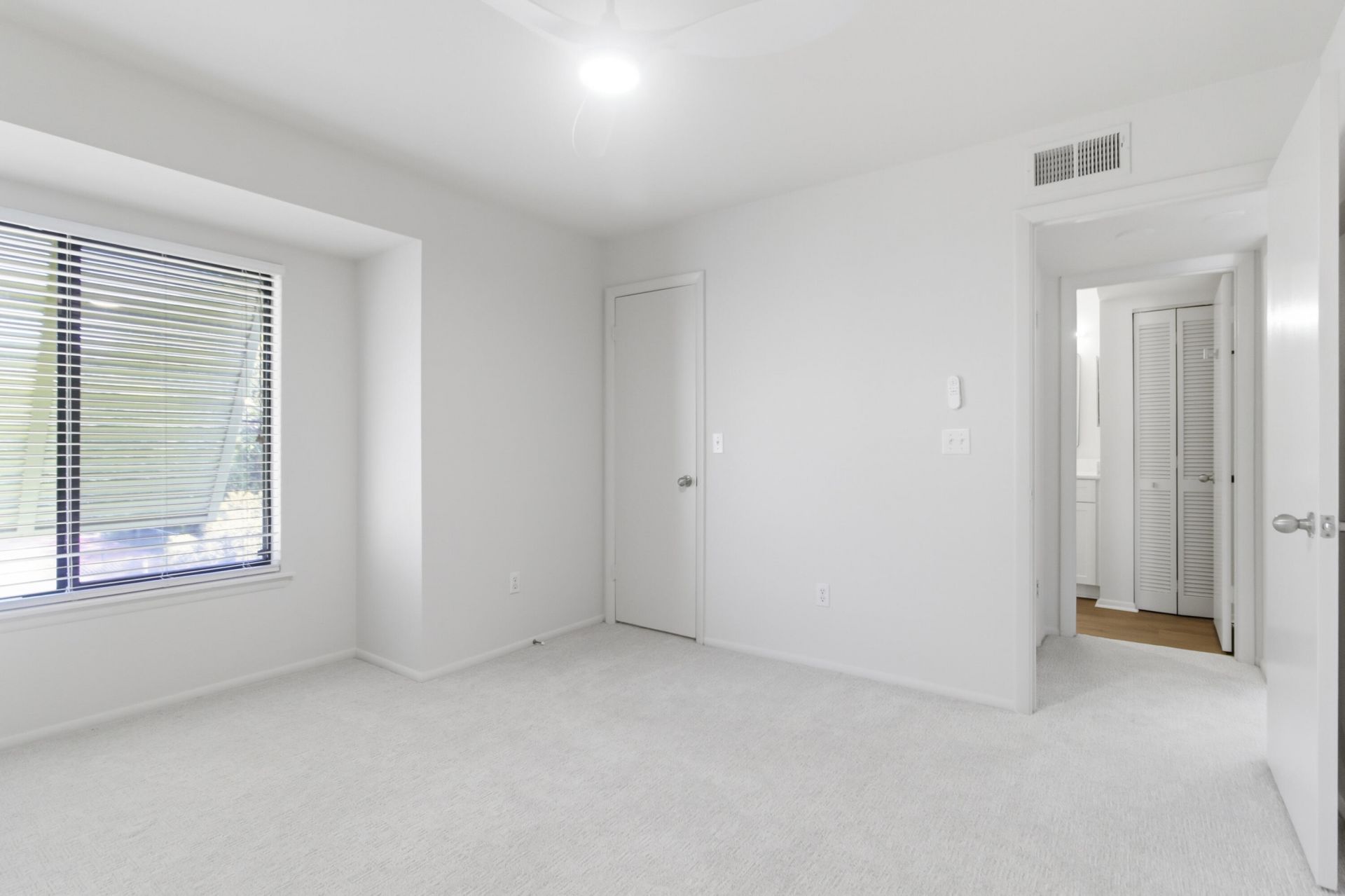 1481 Center Street Photo 28