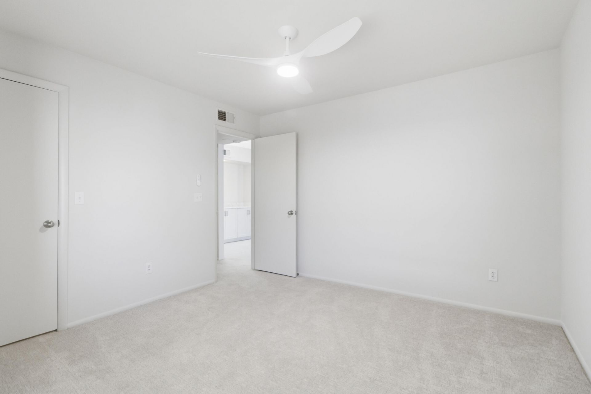 1481 Center Street Photo 29