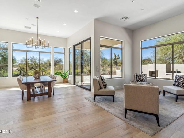19910 N 84TH Street, Scottsdale, AZ 85255