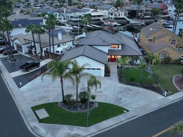 91 Shell Pl, Discovery Bay, CA 94505