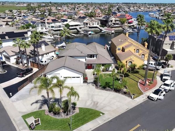 91 Shell Pl, Discovery Bay, CA 94505