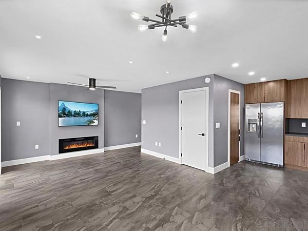 3065 Cowley Way, Unit 46, San Diego, CA 92117