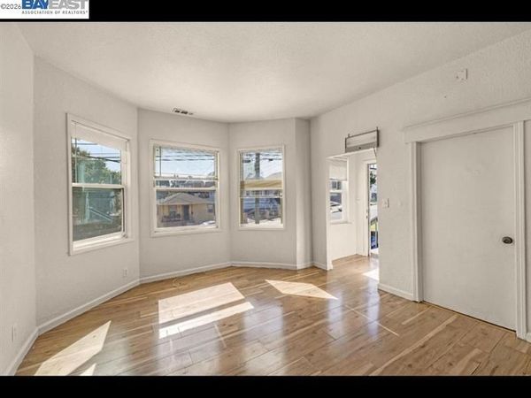 2422 E 22nd Street , Oakland, CA 94601