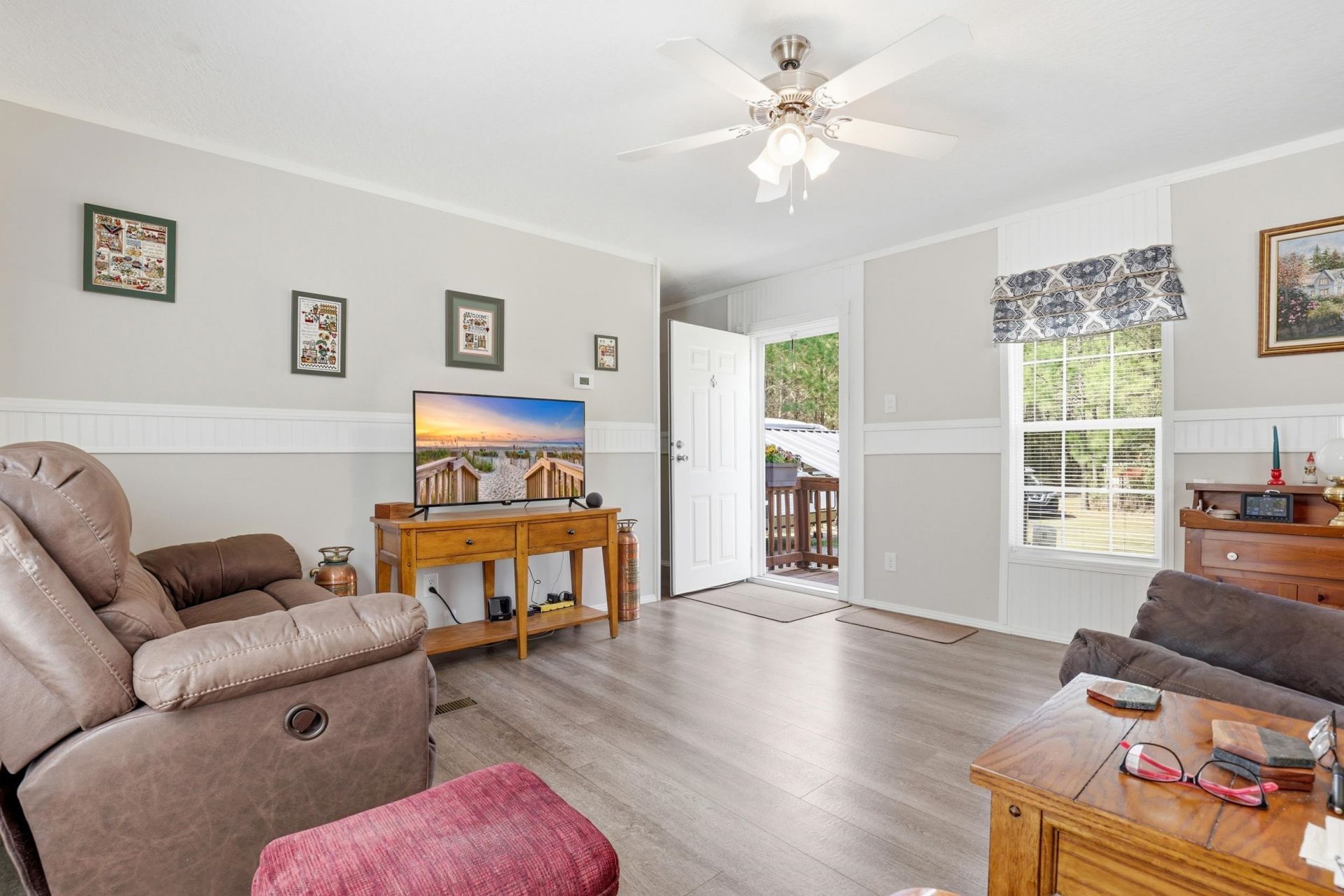 6349 Olga Ln.  Photo 4