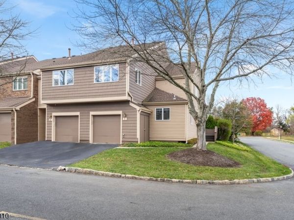 1 Avery Ct, Madison, NJ 07940