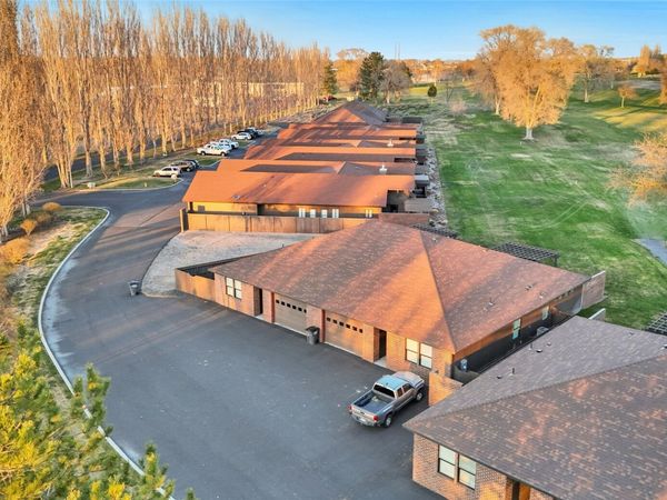 1233 NE Nanto Road, Unit A&B, Moses Lake, WA 98837