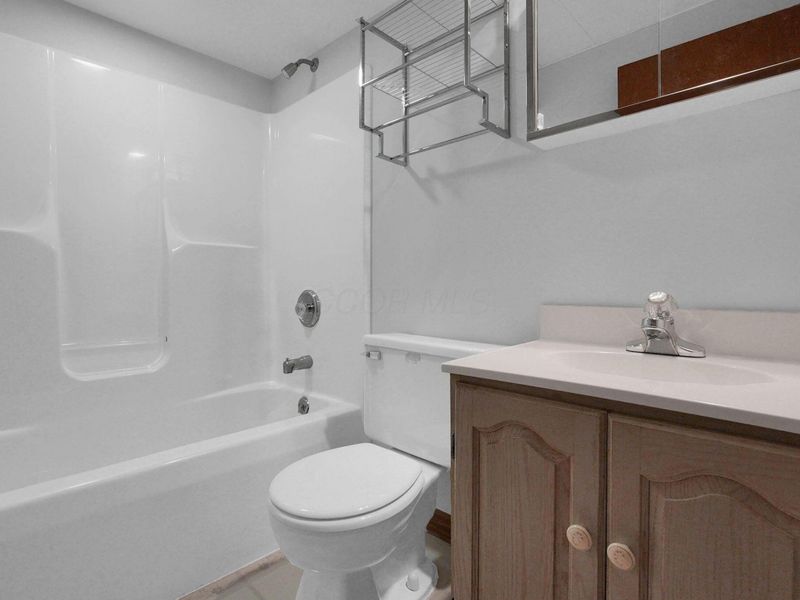 776 S Hampton Road, Newark, OH 43055 Photo 30