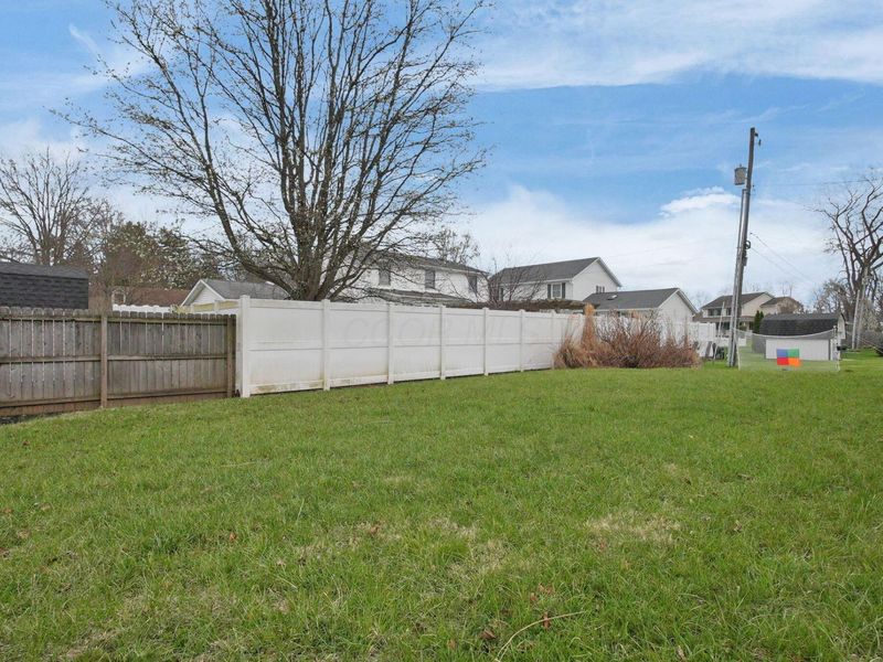 776 S Hampton Road, Newark, OH 43055 Photo 34