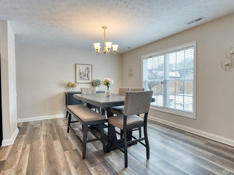 1978 Lakeview Drive, Xenia, OH 45385 Photo 10