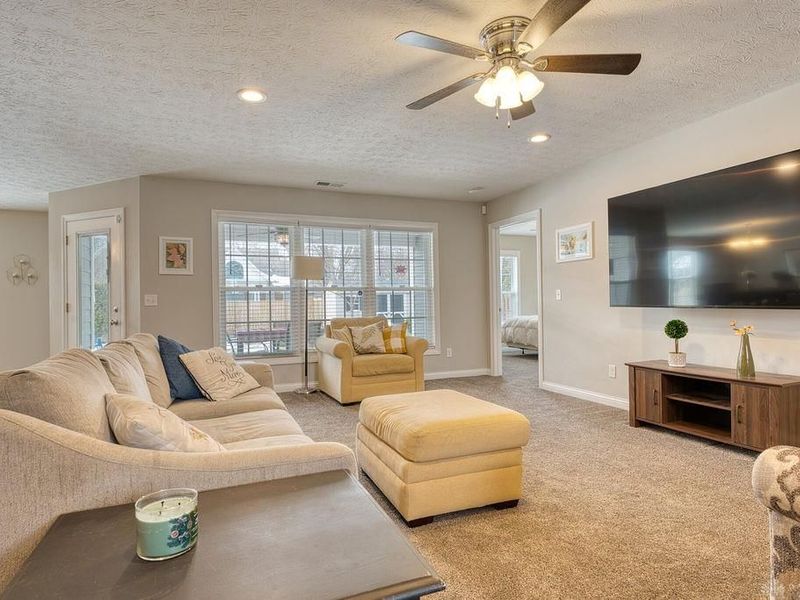 1978 Lakeview Drive, Xenia, OH 45385 Photo 16