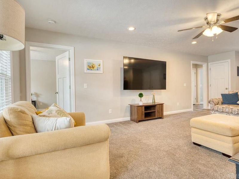 1978 Lakeview Drive, Xenia, OH 45385 Photo 17