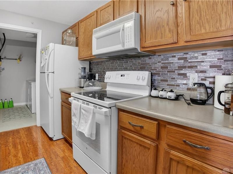 1720 Waterstone Boulevard, Unit 207, Miamisburg, OH 45342 Photo 10