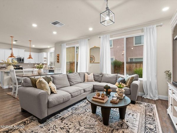 2265 Symphony Way, Reno, NV 89521