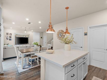 2265 Symphony Way, Reno, NV 89521 Photo