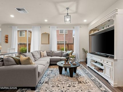 2265 Symphony Way, Reno, NV 89521 Photo