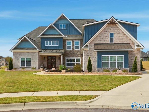 369 Kendallwood Drive, Meridianville, AL 35759