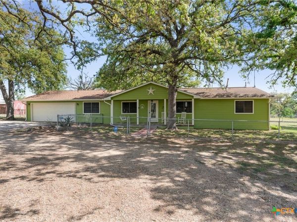 552 County Road 306 , Rockdale, TX 76567