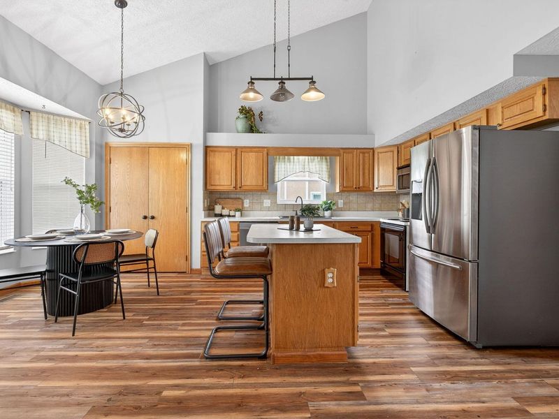 1106 Rousseau Lane, Galloway, OH 43119 Photo 10