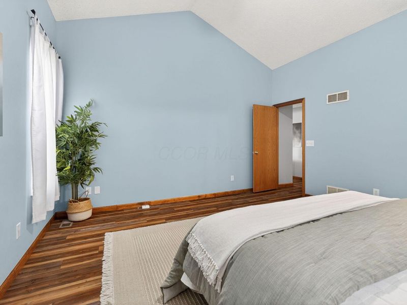 1106 Rousseau Lane, Galloway, OH 43119 Photo 15