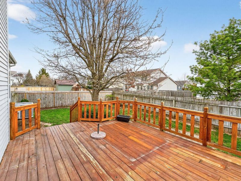 1106 Rousseau Lane, Galloway, OH 43119 Photo 28