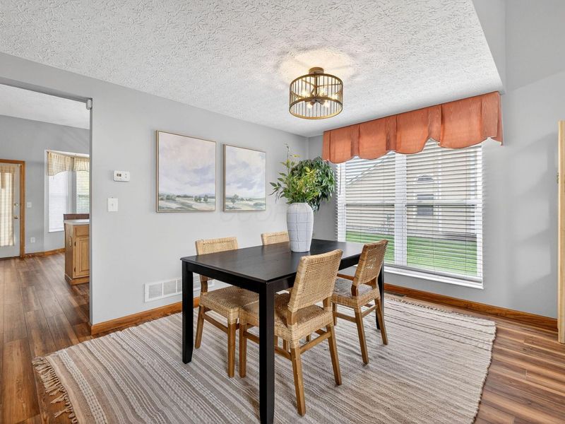 1106 Rousseau Lane, Galloway, OH 43119 Photo 6