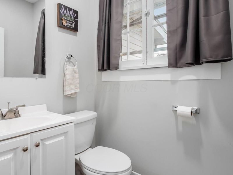 105 S State Street, Crooksville, OH 43731 Photo 25