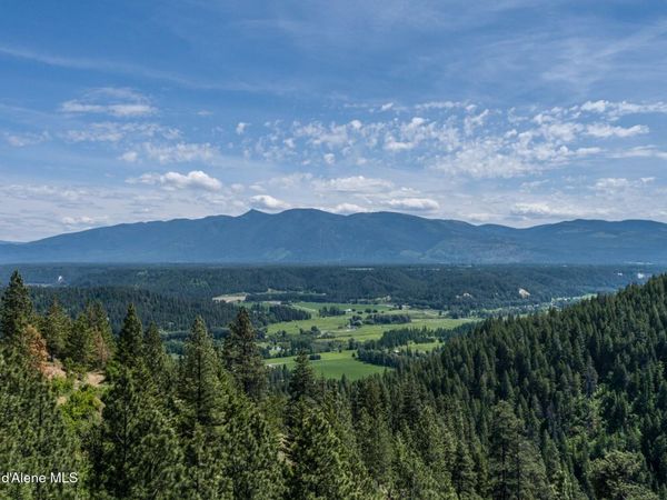 69 Boreal Way, Bonners Ferry, ID 83805